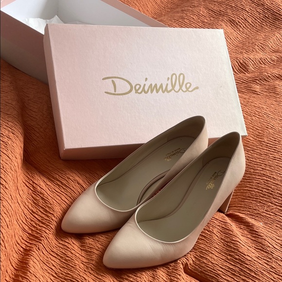 Women's Nude Italian leather Heels - Picture 1 of 8